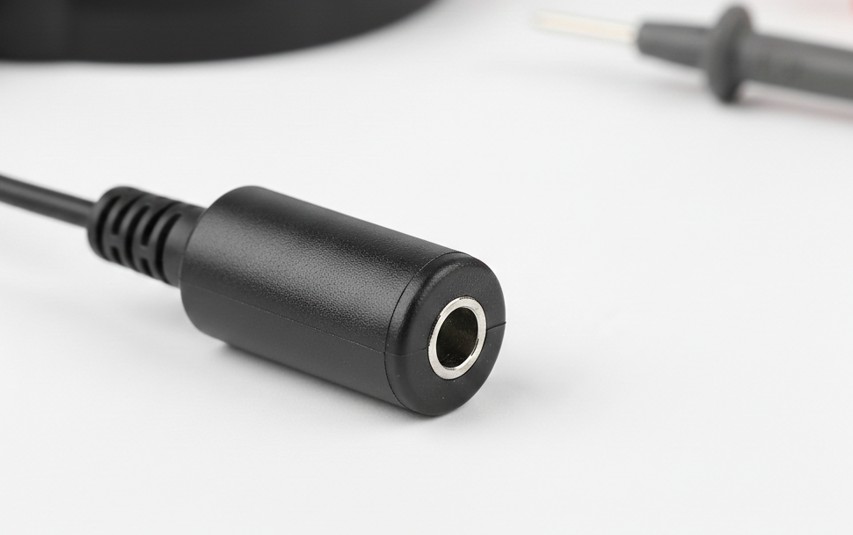 コネクタサイズ5.5mmと2.5mmの物理的適合性